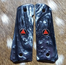 Barrel SS Composite Grips, Delta Medallions 8rd Mag Colt
