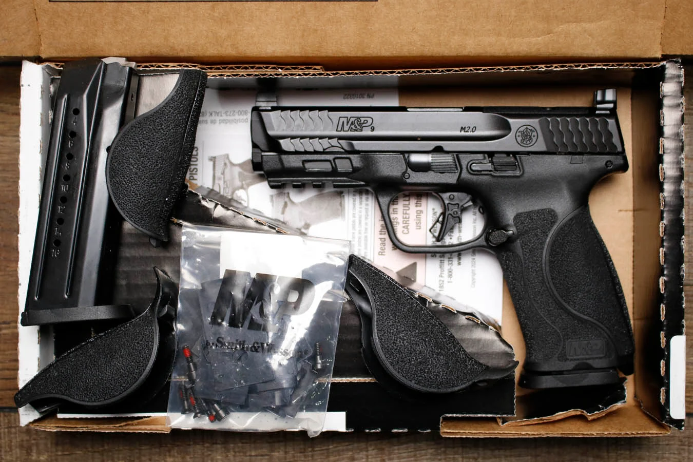 Smith &amp; Wesson M&amp;P9 M2.0 9mm Optic Ready Police Trade-in Pistols (New